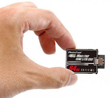Крошечные, но быстрые SSD компании PhotoFast 